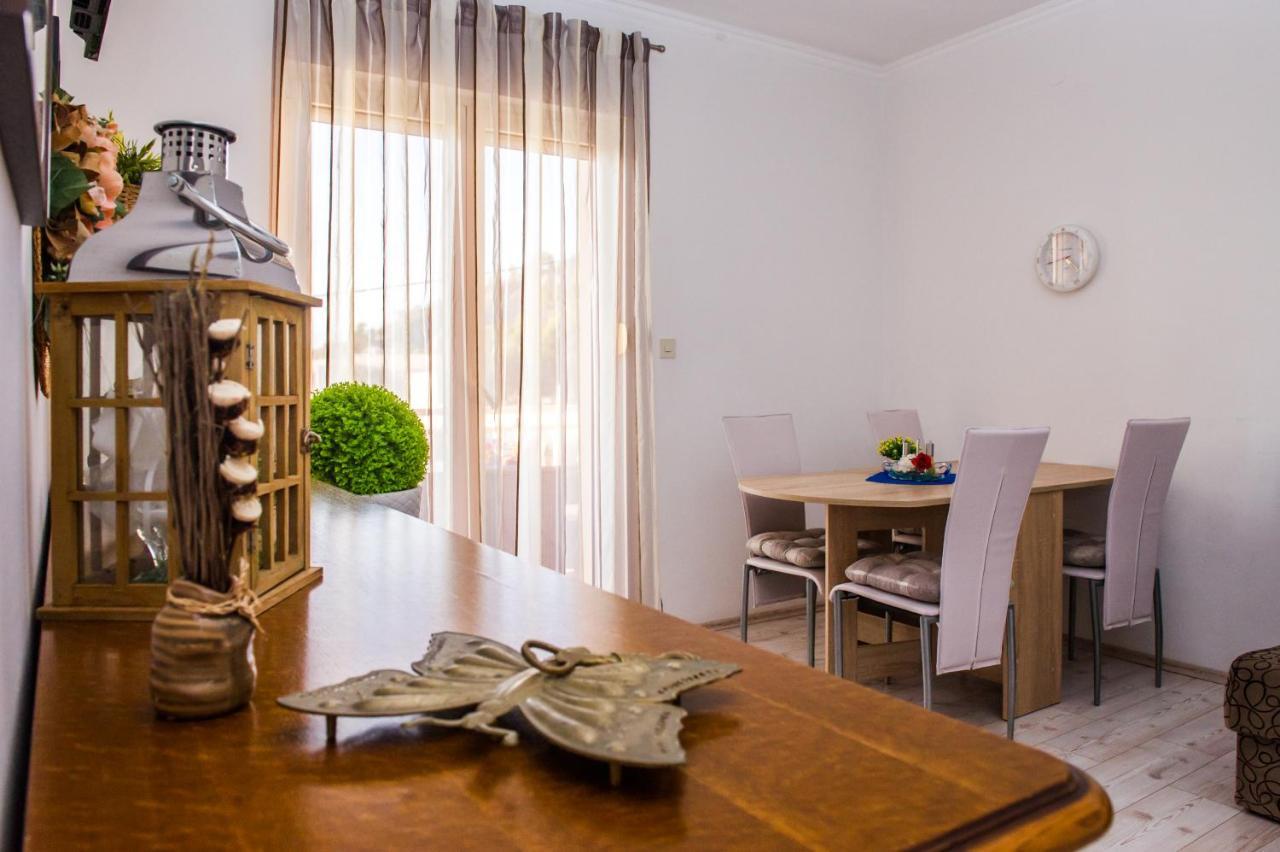 Apartments Nino Podstrana Kültér fotó